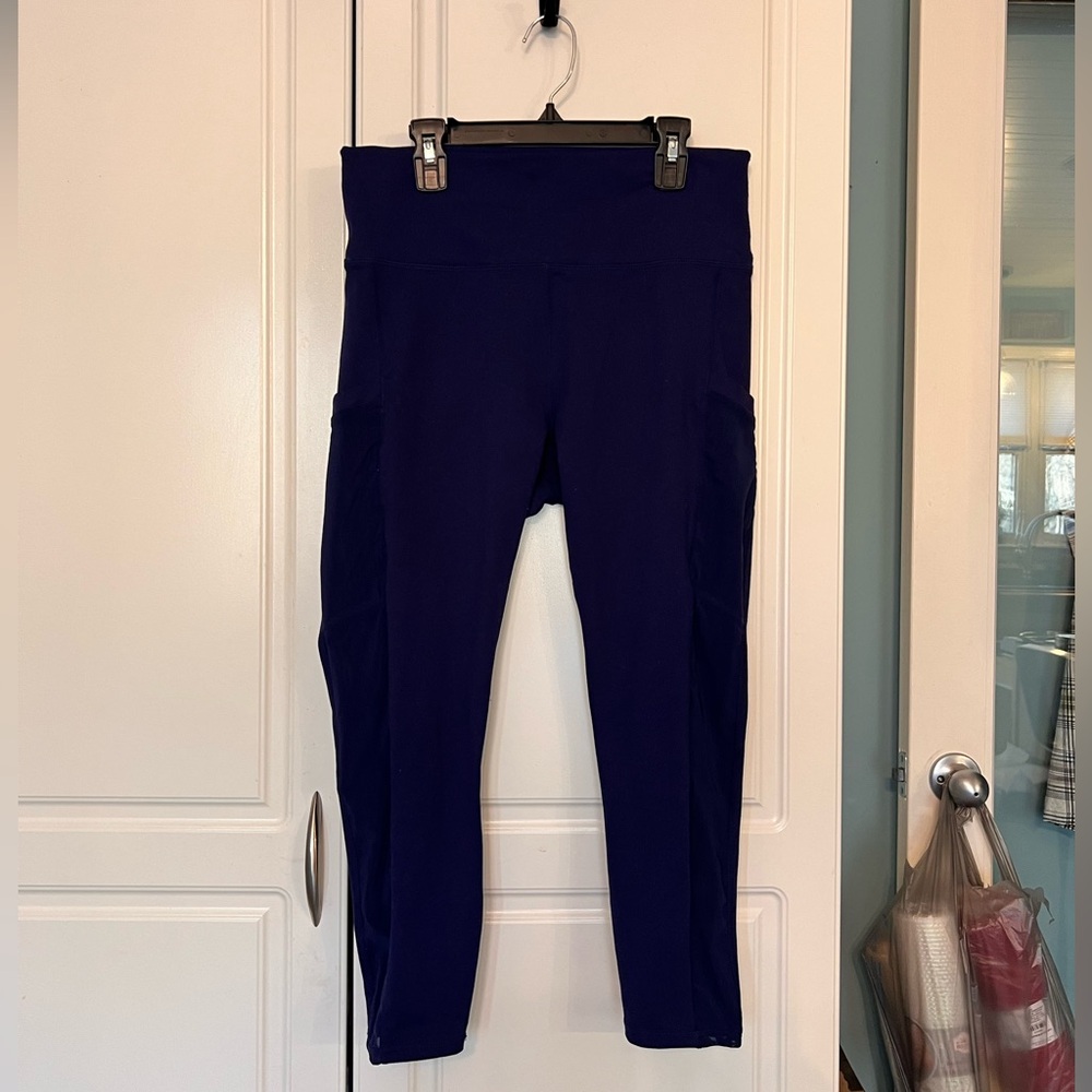 Fabletics Powerhold 7/8 Length Leggings - Deep Cobalt Blur - M